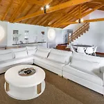 Shantivillas Malhao Villa