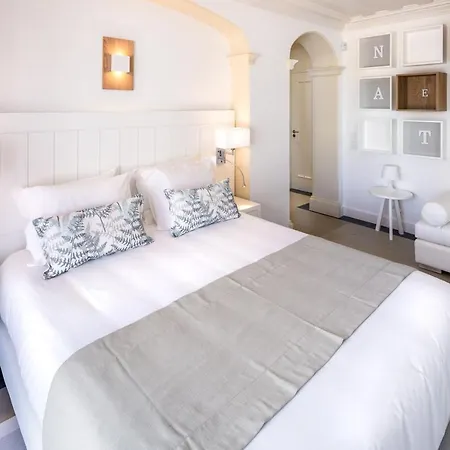 Shantivillas Malhao