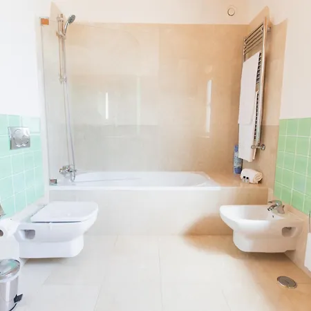 Shantivillas Malhao