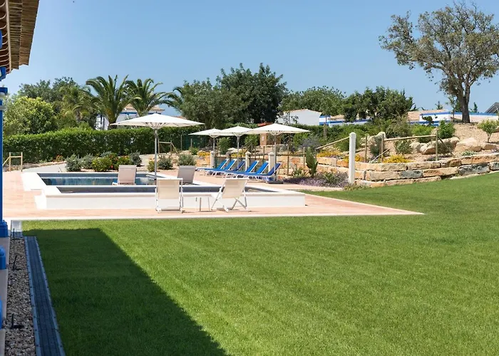Shantivillas Malhao