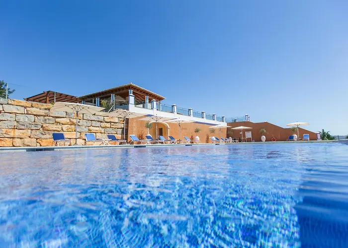 Shantivillas Malhao Azinhal e Amendoeira