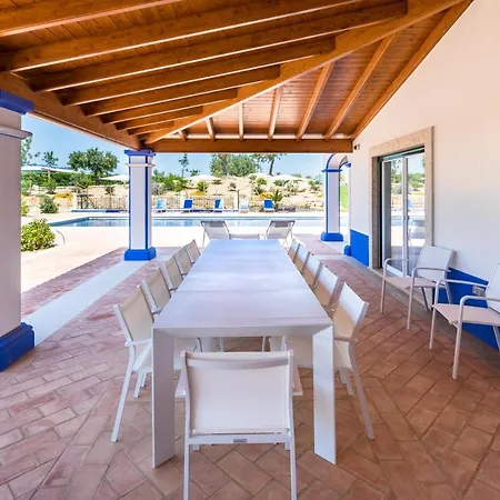 Shantivillas Malhão Villa *