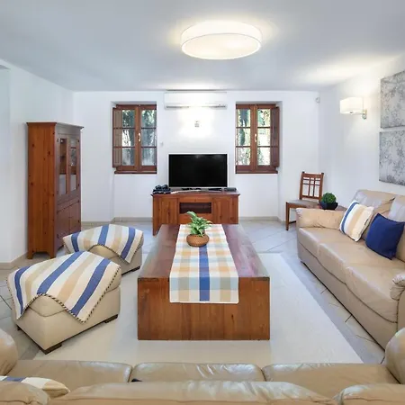 Shantivillas Malhao Villa Azinhal e Amendoeira