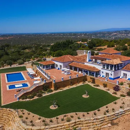 Shantivillas Malhão Azinhal e Amendoeira