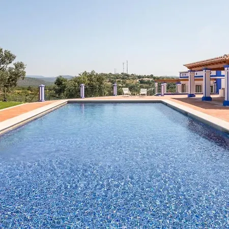 Shantivillas Malhao Villa Azinhal e Amendoeira
