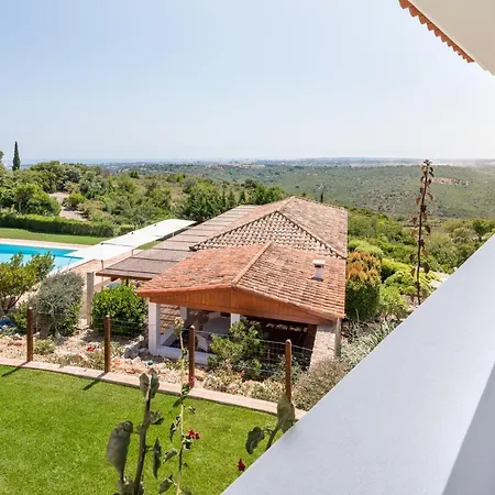 Shantivillas Malhão * Azinhal e Amendoeira