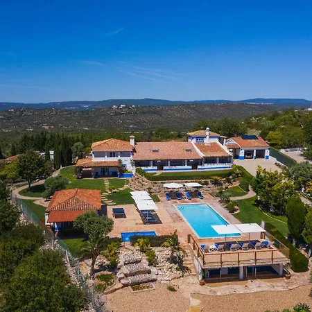Shantivillas Malhão * Azinhal e Amendoeira