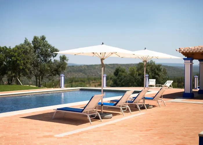 Shantivillas Malhao Azinhal e Amendoeira