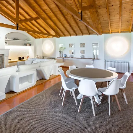 Shantivillas Malhao Вилла *