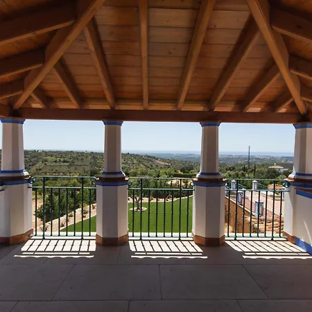 Shantivillas Malhao 别墅 *